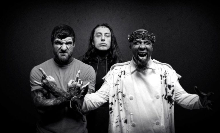 Falling In Reverse Colors FALLING IN REVERSE ANNOUNCE NEW ALBUM